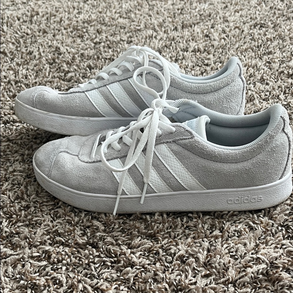 Adidas light grey Sneakers - Picture 3 of 5